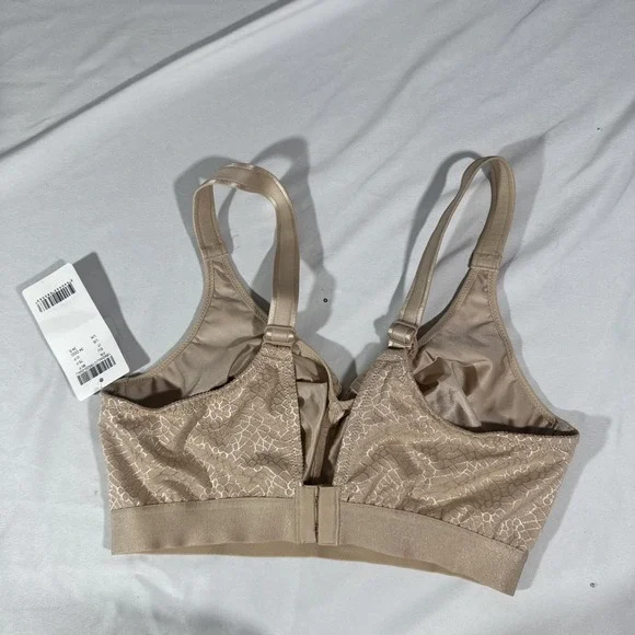 NWT $78 Chantelle [‎ 34DDD US ] C Magnifique Wirefree Bra in Nude #7001